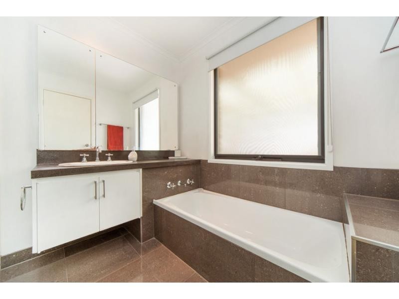 3 Gattinara Drive, Frankston VIC 3199