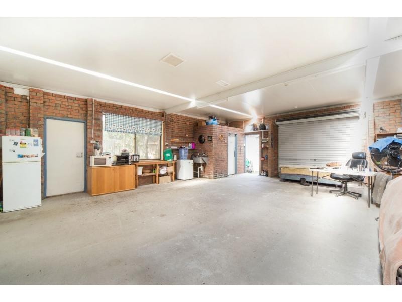 1145 Centre Road, Oakleigh South VIC 3167