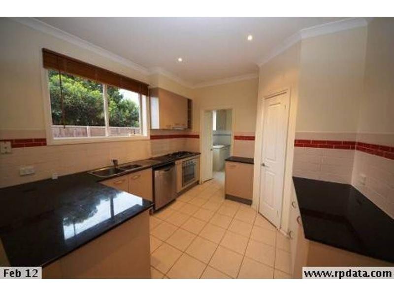 2/21 Nolan Street, Frankston South VIC 3199