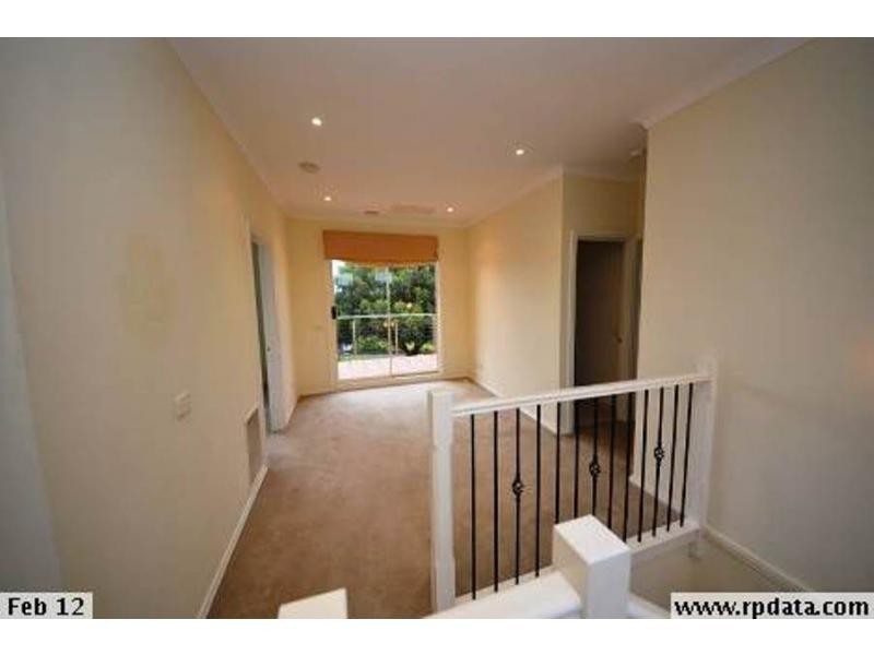 2/21 Nolan Street, Frankston South VIC 3199