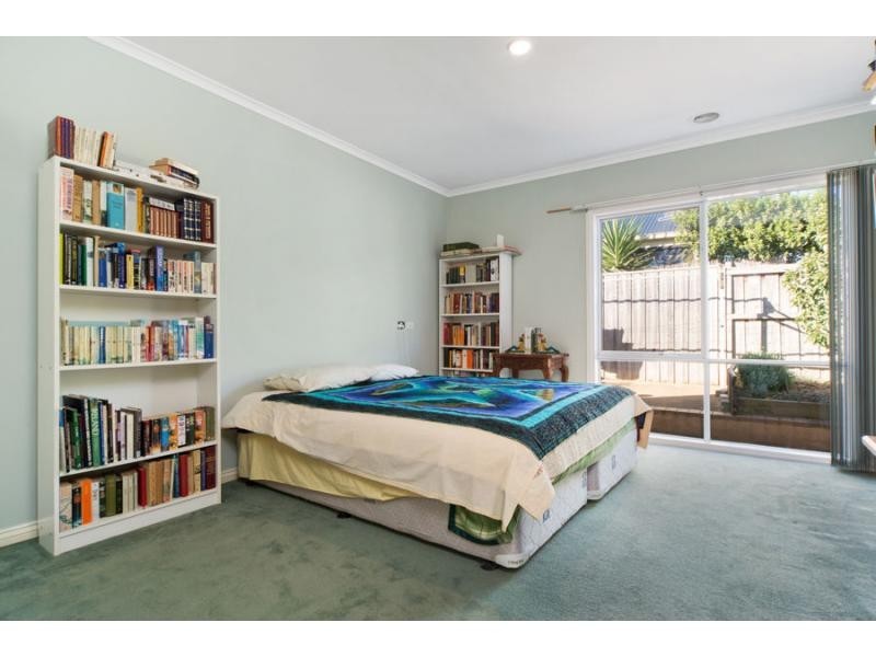 30 Moondarra Drive, Berwick VIC 3806