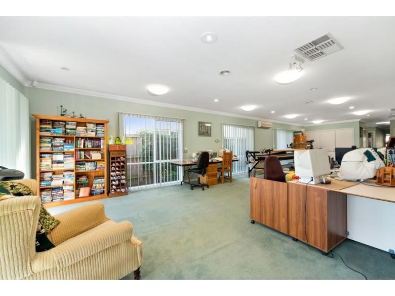 30 Moondarra Drive, Berwick VIC 3806