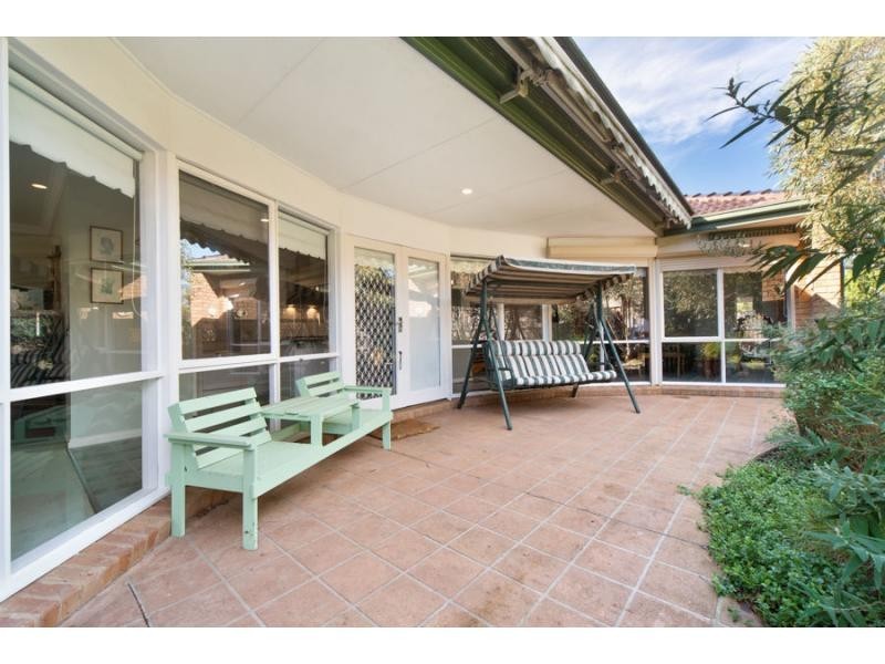 30 Moondarra Drive, Berwick VIC 3806