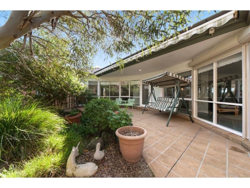 30 Moondarra Drive, Berwick VIC 3806