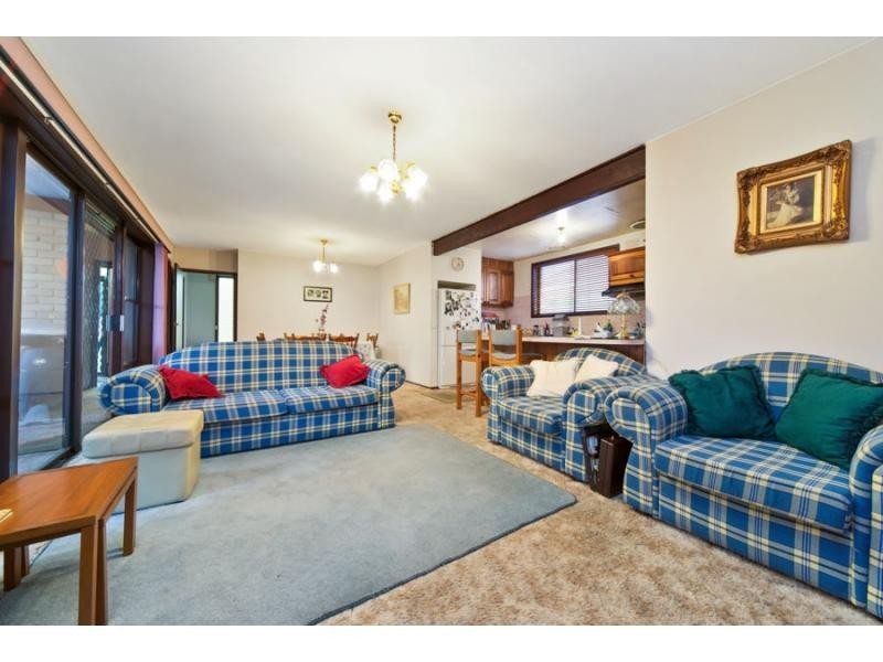 22 Wallarano Drive, Noble Park VIC 3174