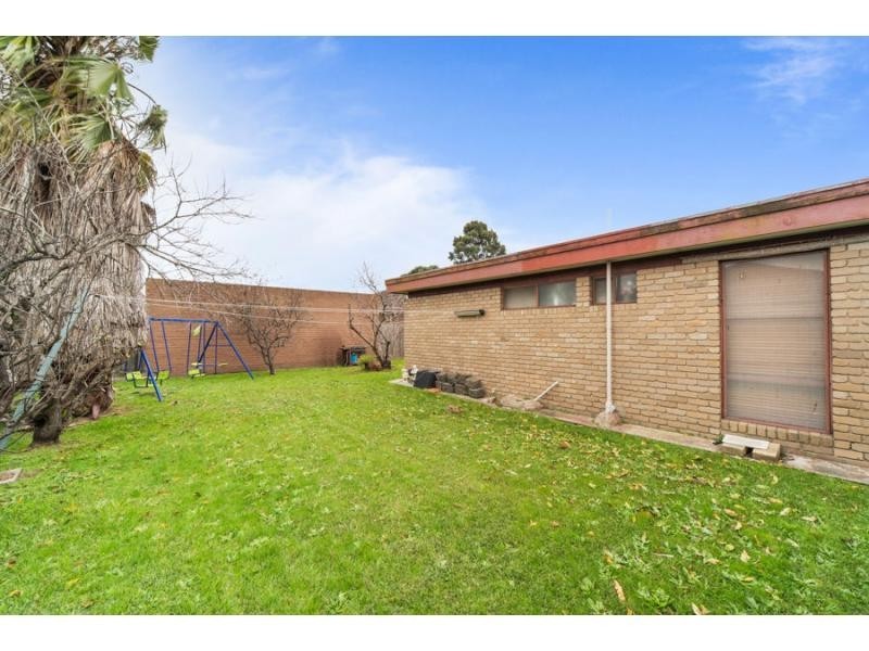 22 Wallarano Drive, Noble Park VIC 3174