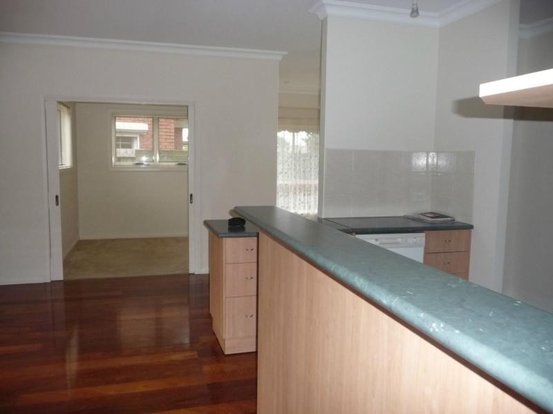 33A Myrtle Grove, Altona VIC 3018