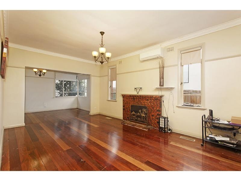 40 Kinlock Avenue, Murrumbeena VIC 3163