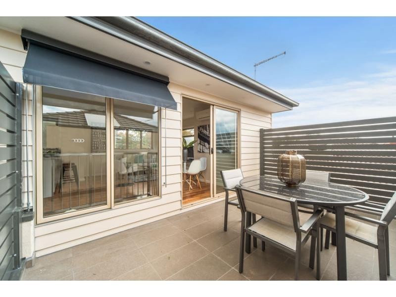 1/28 Newcastle Street, Preston VIC 3072