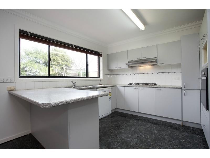 9 Yarram Court, Frankston VIC 3199