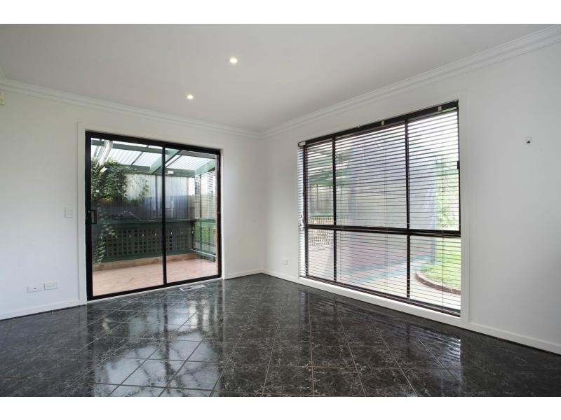 9 Yarram Court, Frankston VIC 3199