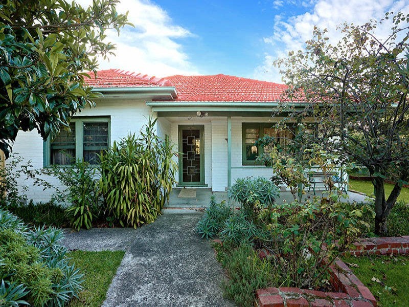 174 Frankston Dandenong Road, Seaford VIC 3198