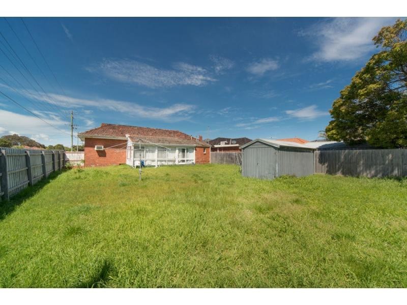 43 Blantyre Avenue, Chelsea VIC 3196
