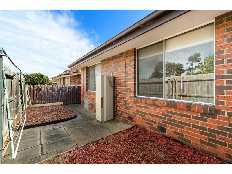 2/29 Henrietta Street, Hampton East VIC 3188