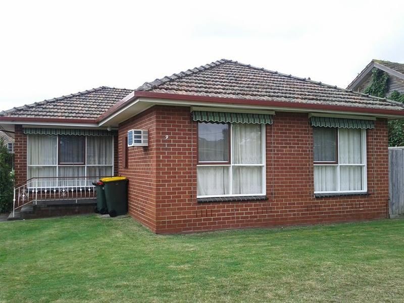 1/9 Oakleigh Road, Carnegie VIC 3163