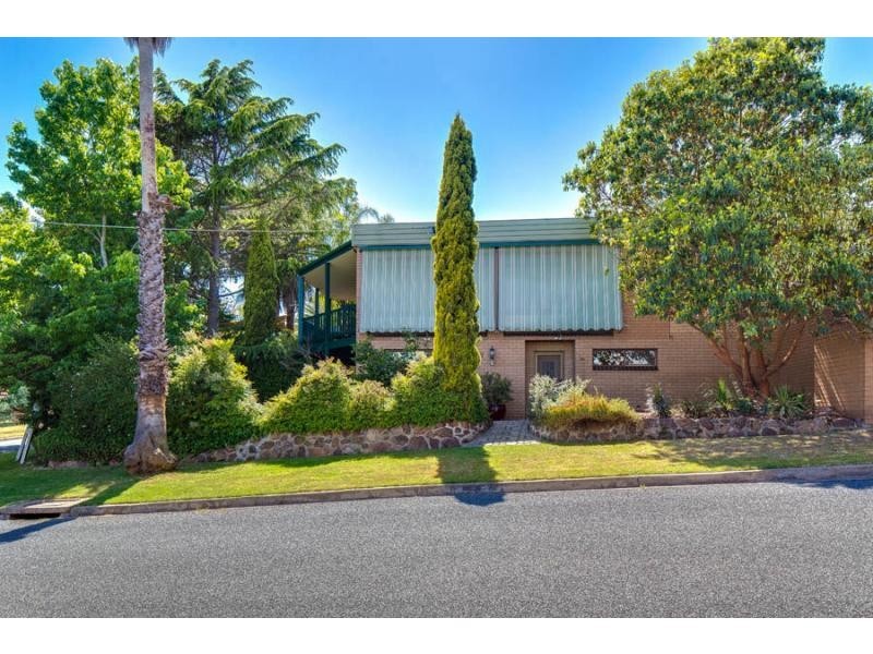 23 Craig Drive, Bellbridge VIC 3691