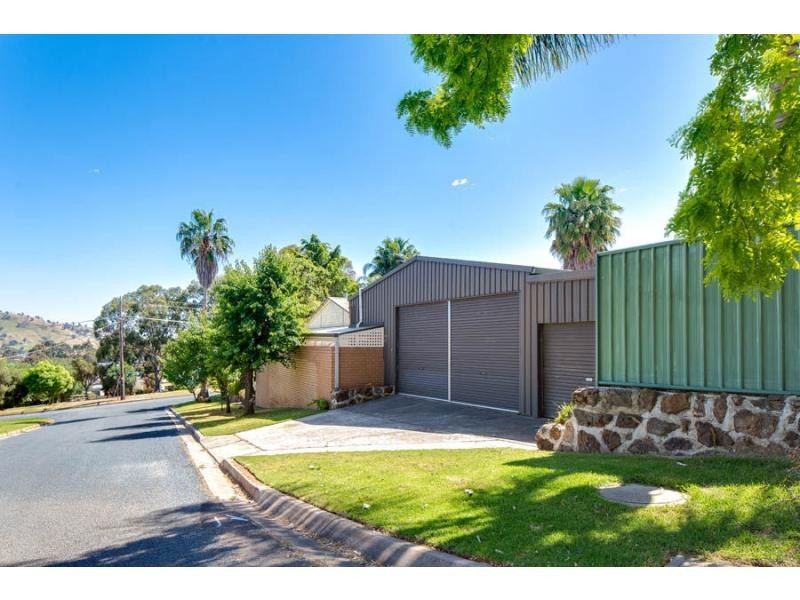 23 Craig Drive, Bellbridge VIC 3691