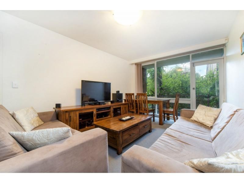 5/3 Browning Street, Elwood VIC 3184