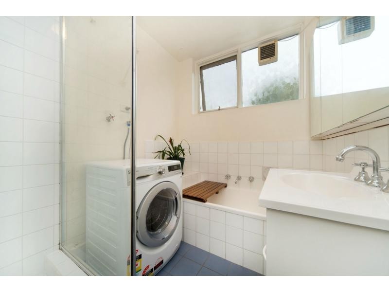 5/3 Browning Street, Elwood VIC 3184