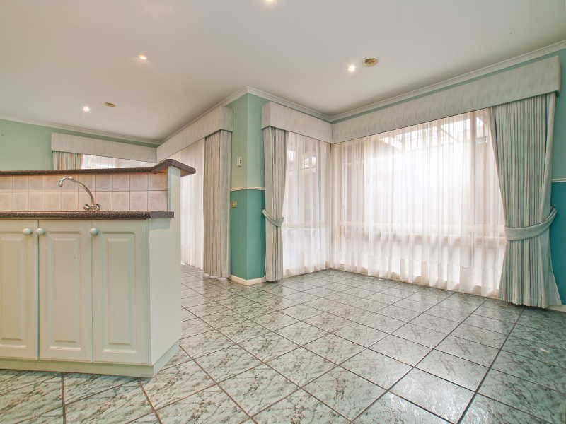 15 Newbury Court, Carrum Downs VIC 3201