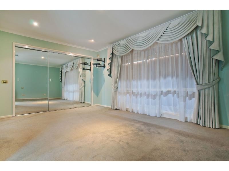 15 Newbury Court, Carrum Downs VIC 3201
