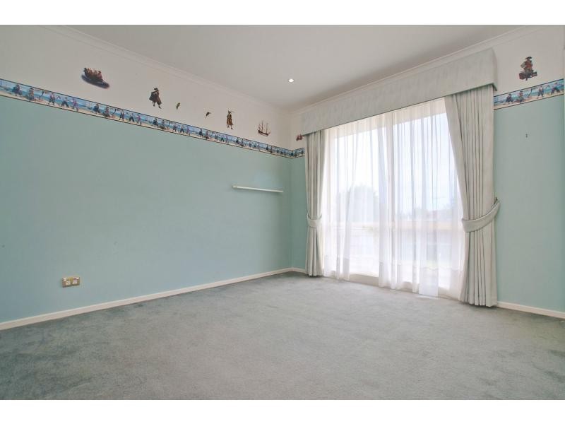15 Newbury Court, Carrum Downs VIC 3201
