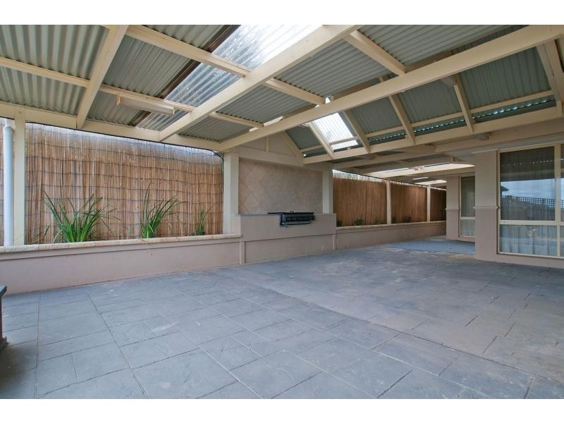 15 Newbury Court, Carrum Downs VIC 3201