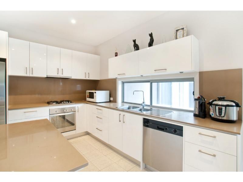 368 Warrigal Road, Cheltenham VIC 3192