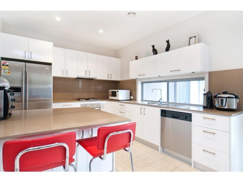 368 Warrigal Road, Cheltenham VIC 3192