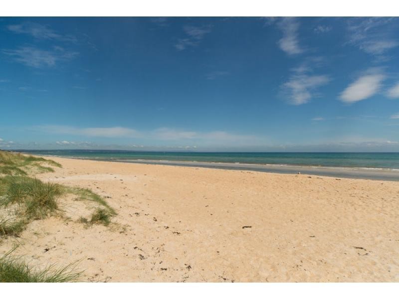 2/43 Blantyre Avenue, Chelsea VIC 3196