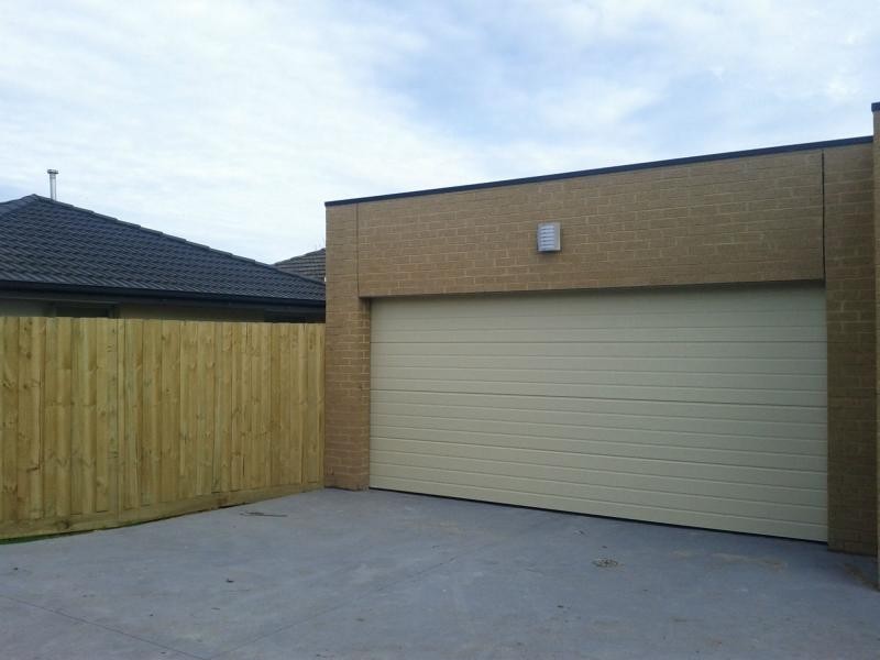 Unit 1/49 East Road, Seaford VIC 3198