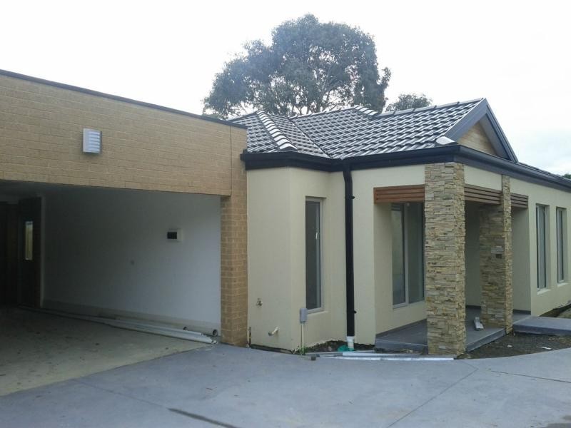 Unit 2/49 East Road, Seaford VIC 3198