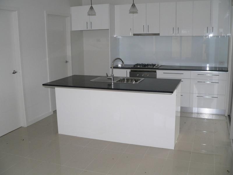 Unit 2/49 East Road, Seaford VIC 3198