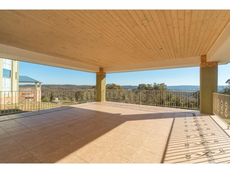 150 Seventeenth Avenue, Eden Park VIC 3757