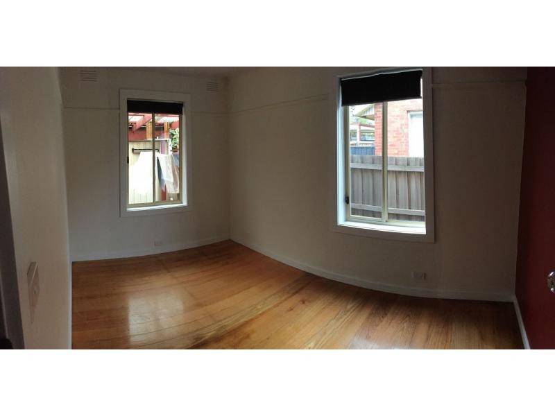 18 Sunset Boulevard, Broadmeadows VIC 3047
