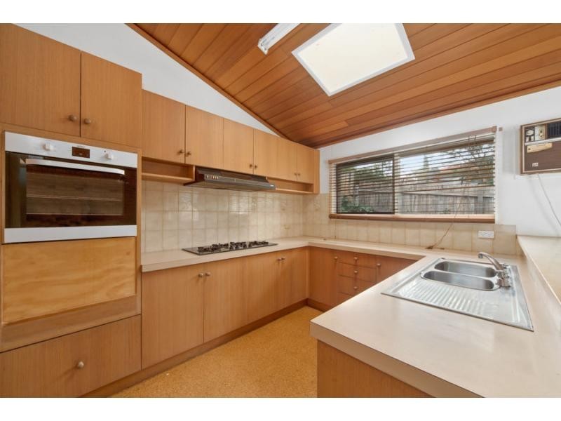 L2/18 Raynes Street, Balwyn VIC 3103