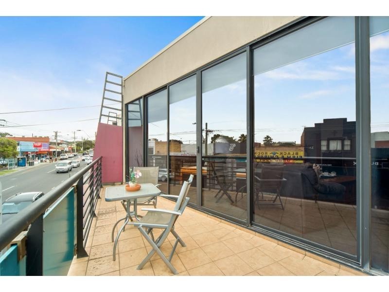 32 Bluff Road, Black Rock VIC 3193