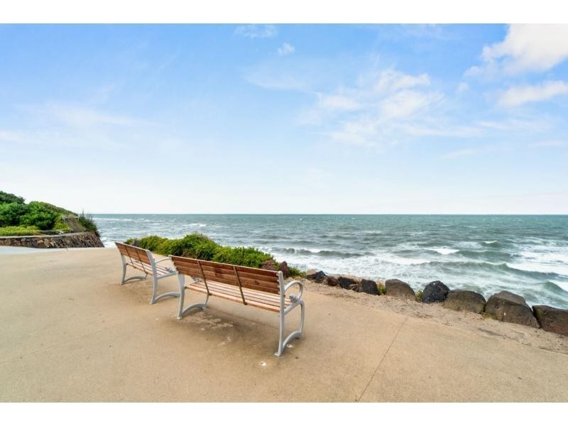 32 Bluff Road, Black Rock VIC 3193