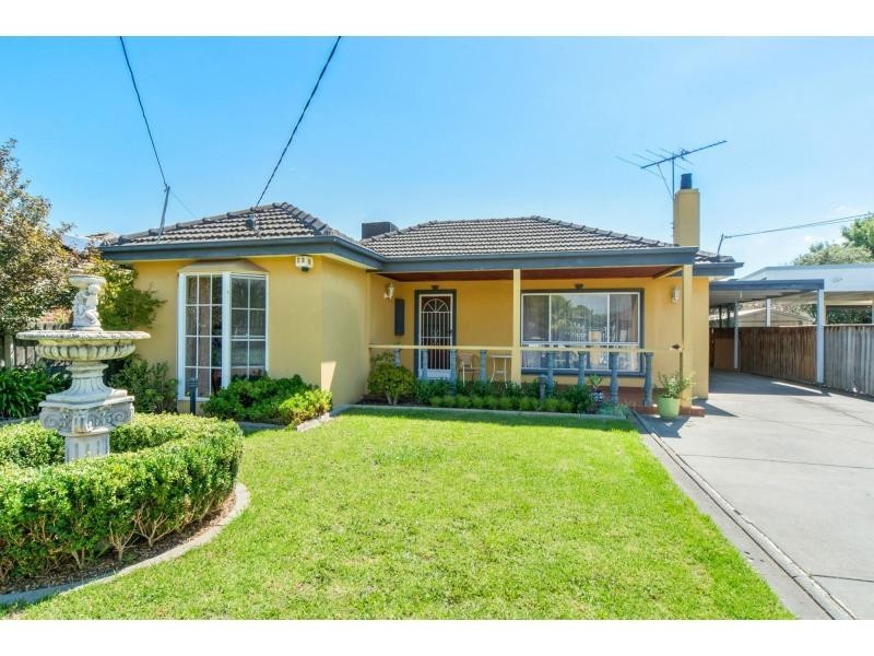 5 Harlington Street, Clayton VIC 3168