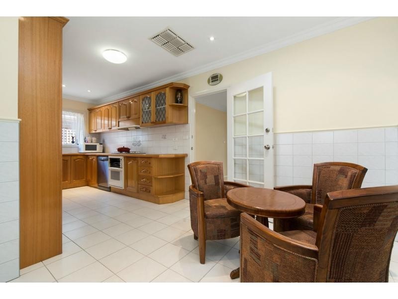 5 Harlington Street, Clayton VIC 3168