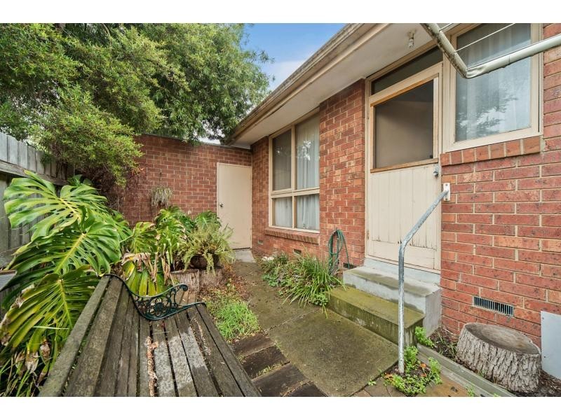 2/67 Chesterville Road, Cheltenham VIC 3192