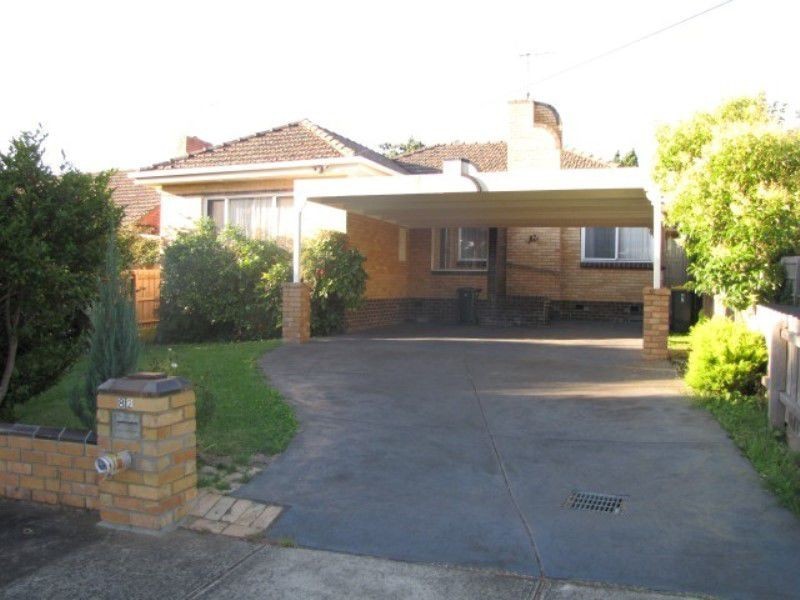 82 Tyne Street, Box Hill North VIC 3129