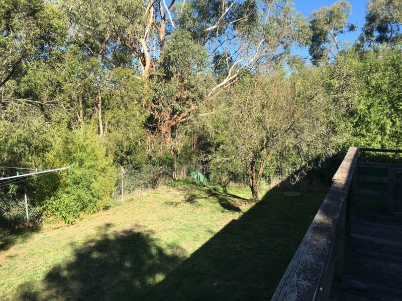 22B Kardinia Crescent, Warranwood VIC 3134