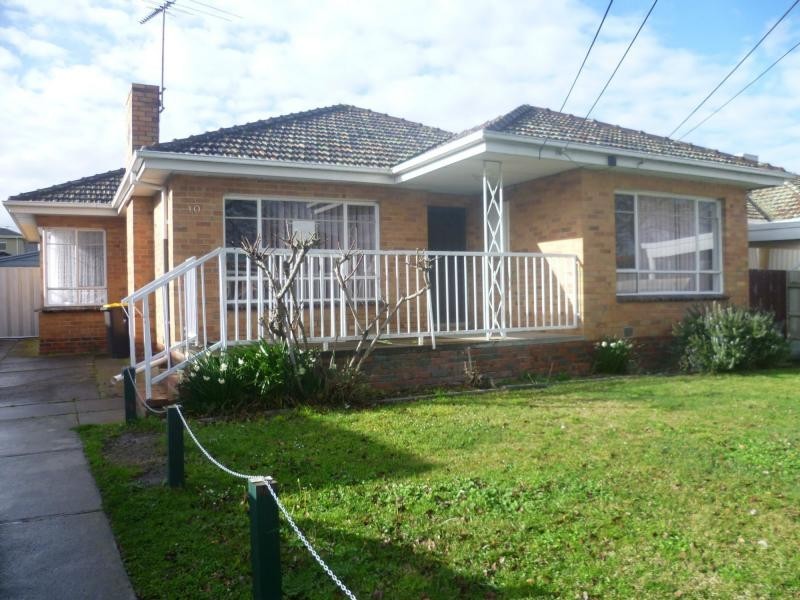 10 Dundee Avenue, Chadstone VIC 3148