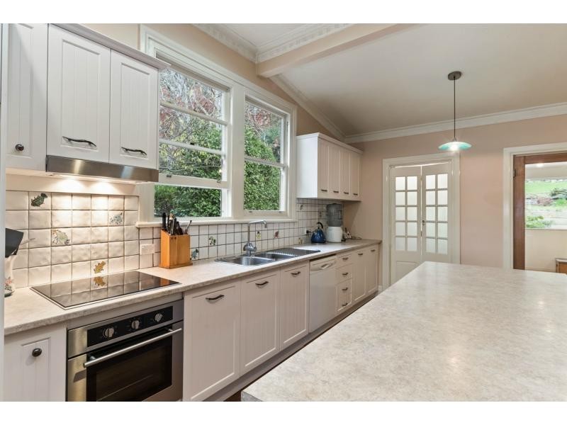 53 Old Warburton Highway, Seville East VIC 3139