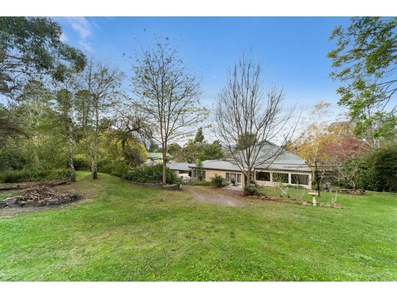 53 Old Warburton Highway, Seville East VIC 3139