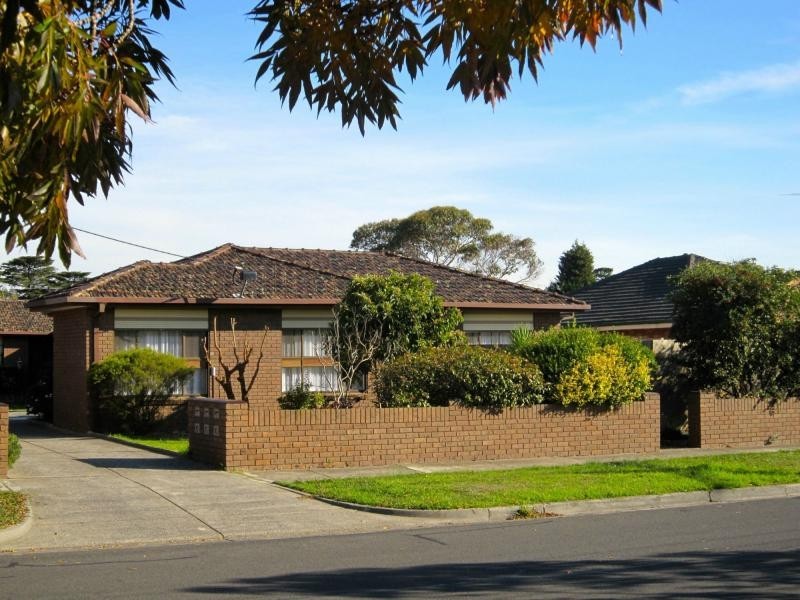 1/9 Best Street, Reservoir VIC 3073