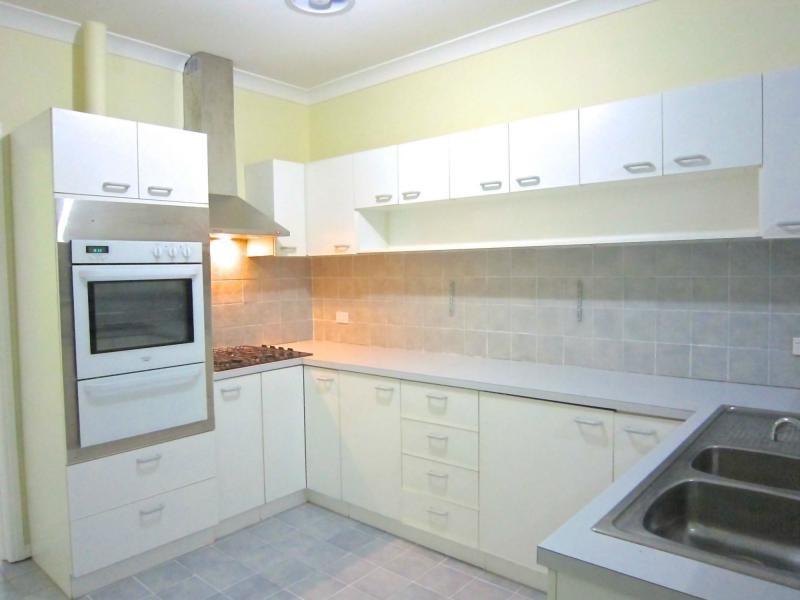 1/9 Best Street, Reservoir VIC 3073