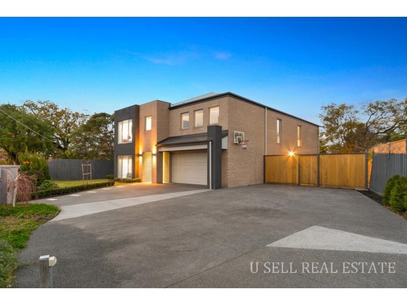 130 Como Parade West, Parkdale VIC 3195