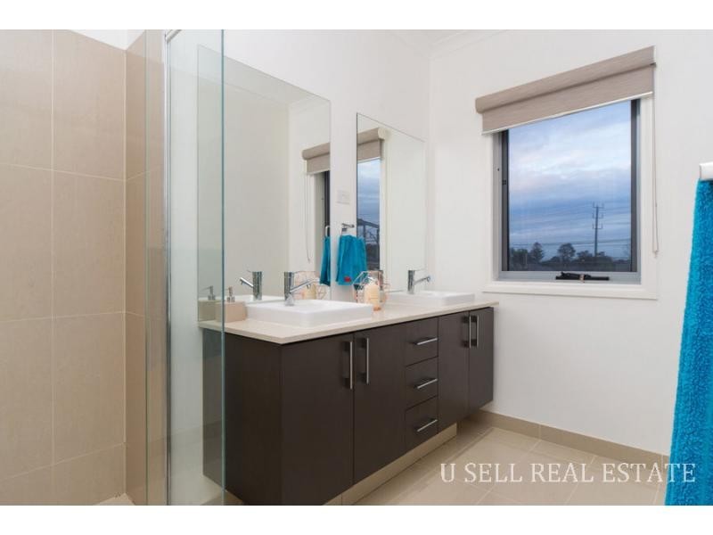 130 Como Parade West, Parkdale VIC 3195